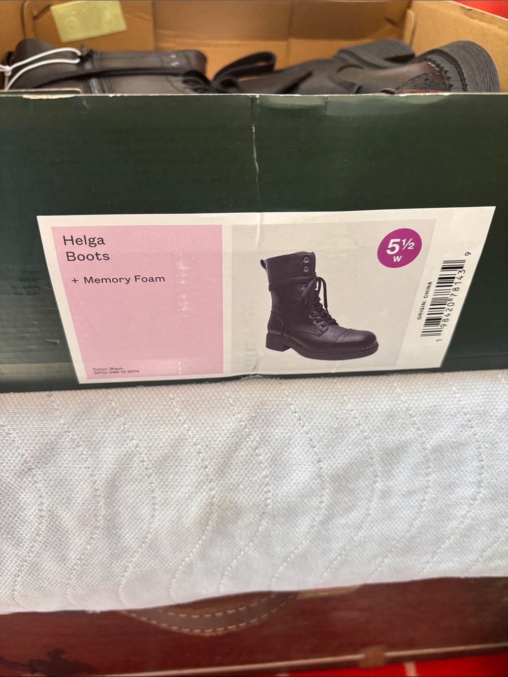 black Wild Fable Helga Lace-Up Combat Boots size 5.5 W - Picture 6 of 7